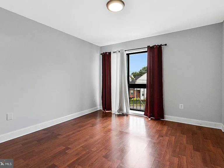 2435 18th St NE #2435 — Photo 36