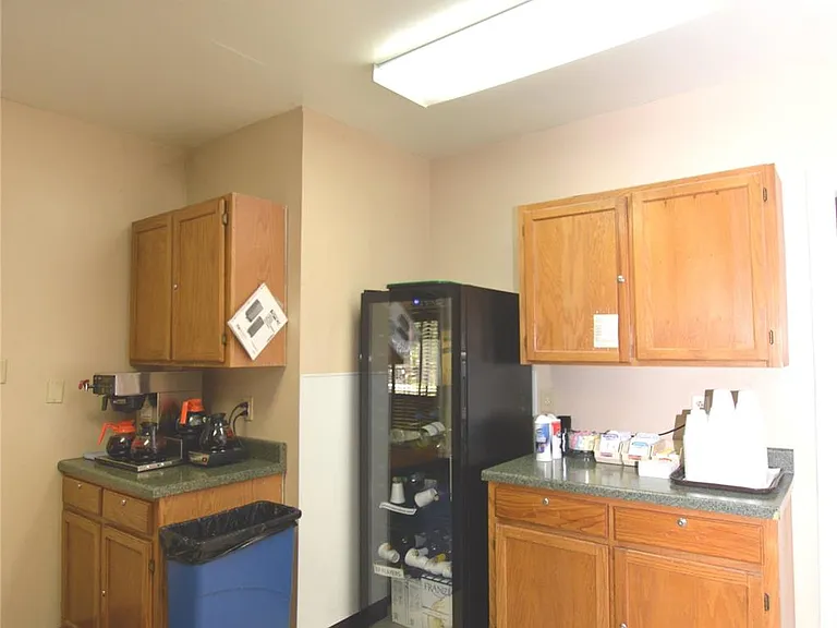 703 Flower Field Ct — Photo 28