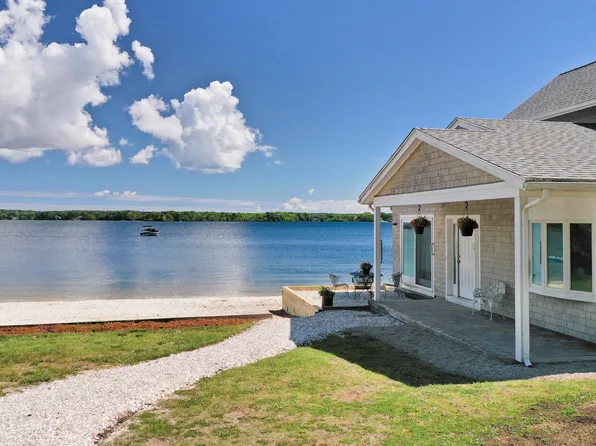 97 Willow Run Drive, Centerville, MA 02632