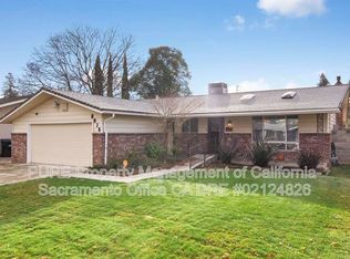 8916 Fashion Dr, Sacramento, CA 95826