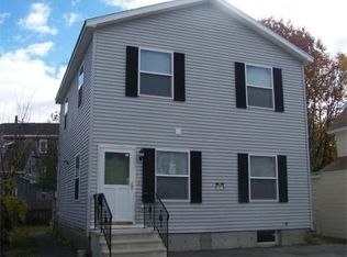 5 Douglas St, Worcester, MA 01603