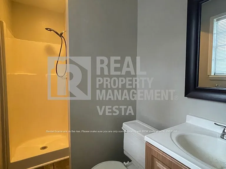 106 Hazel Dr — Photo 9
