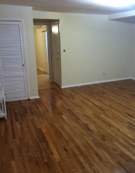 1st image of 178 Bay 25 St #3