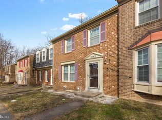 7442 Adams Park Ct, Annandale, VA 22003