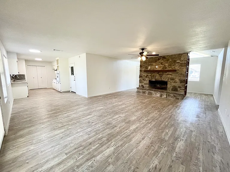 6415 Circo Dr — Photo 7