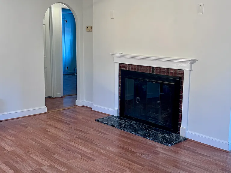 126 S Main St — Photo 12