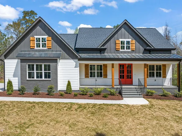 340 Pilot Ridge Rd, Zebulon, NC 27597