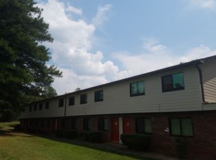 5142 Highpoint Rd, Union City, GA 30291