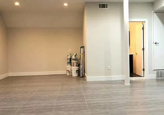 Rented by Lodger Corp | media 48