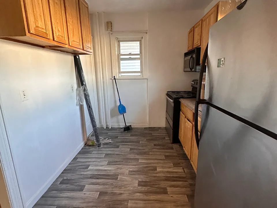 1 Floor