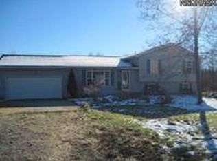 4618 Ayers Rd, Andover, OH 44003
