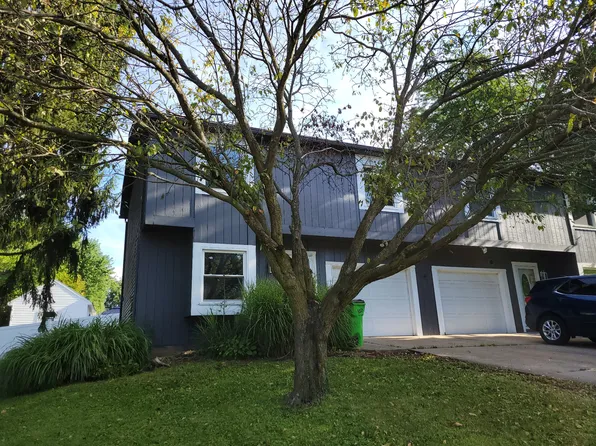 865 Postiy St NW, North Canton, OH 44720