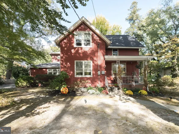19 N Packard St, Hammonton, NJ 08037