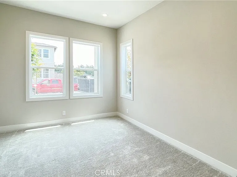 101 Walworth — Photo 14