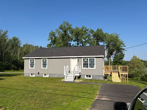 323 Longview Ave, Hinsdale, MA 01235