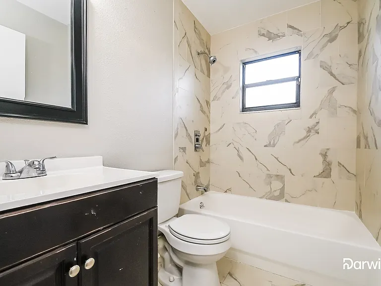 7986 Benjamin Dr — Photo 14