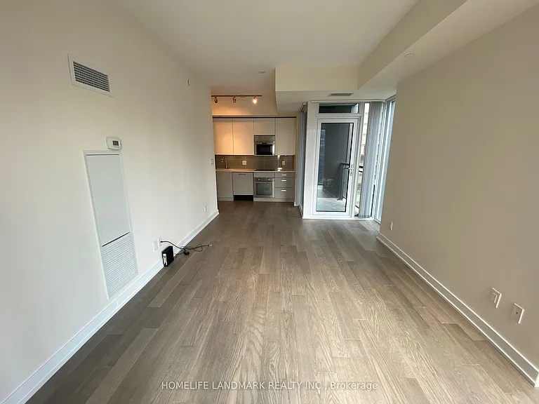 17 Dundonald St #1309 — Photo 5