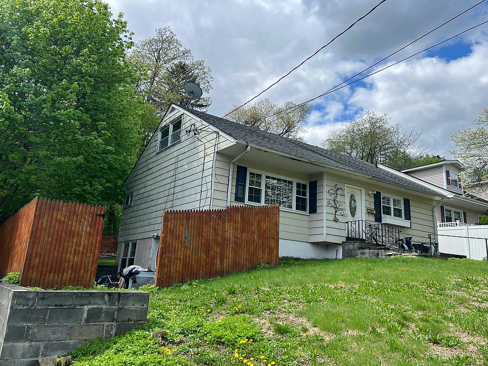 961 Parkway Pl, Peekskill, NY 10566 Zillow