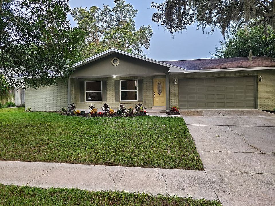 1st image of 638 Tumblebrook Dr