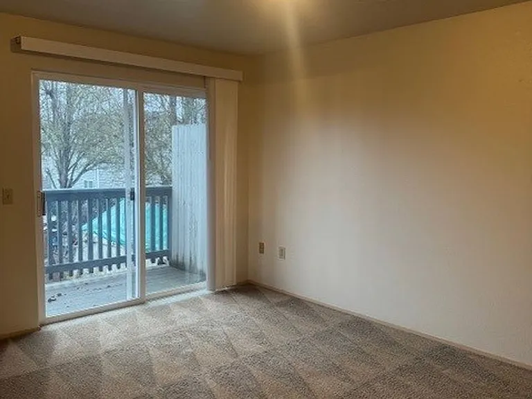 Churchdale Apartments — Photo 1