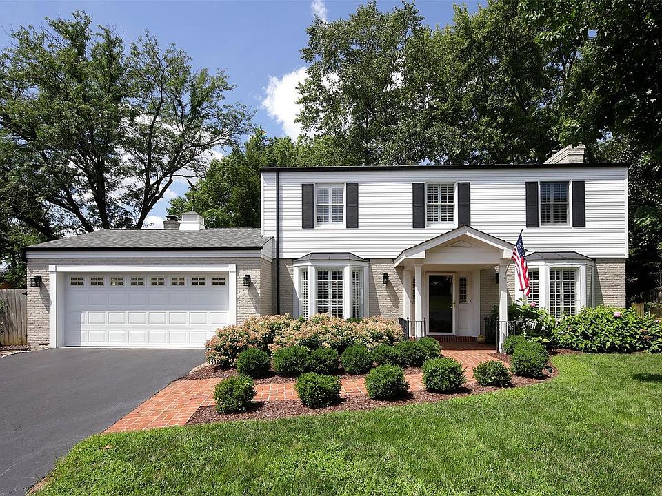 1st image of 939 Winterwood Ln
