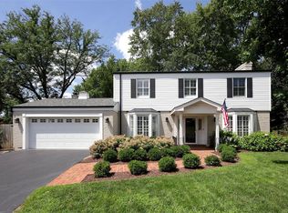 939 Winterwood Ln, Saint Louis, MO 63124