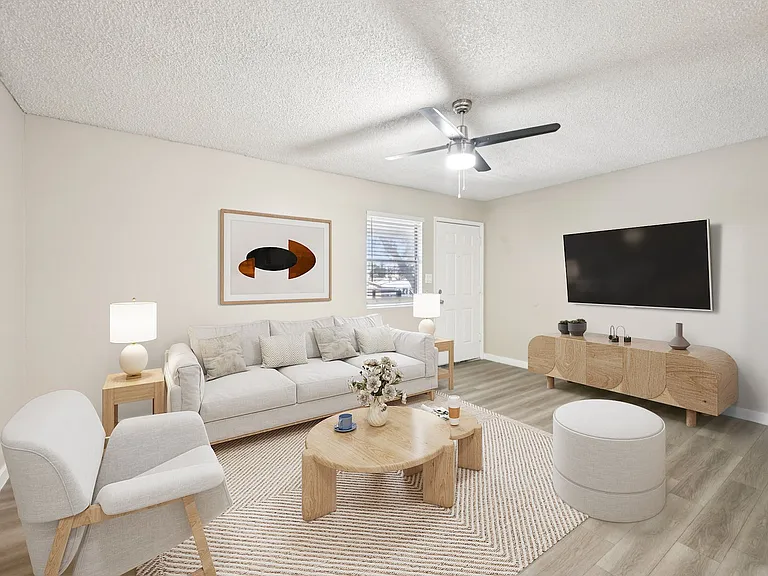 Jade Ridge Apartments — Photo 72