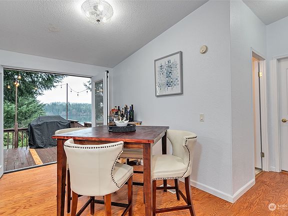 5th image of 31 E Sea Breeze Drive