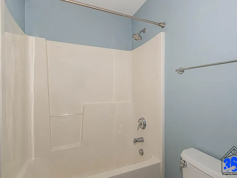 1048 Gold Rock Ln — Photo 22