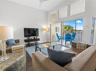 2711 Citrus Lake Dr APT F302, Naples, FL 34109