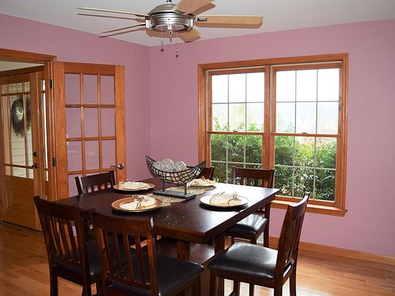 Dining Room 01