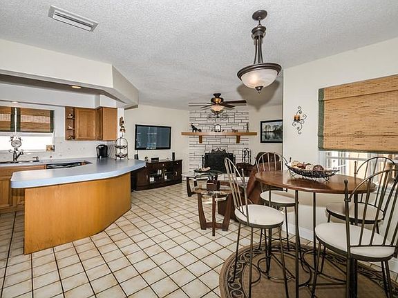 4th image of 106 Forest Cir