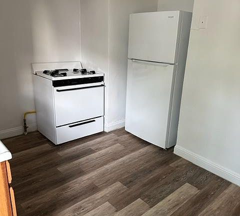 2nd image of 37 Clinton Ave APT 1F