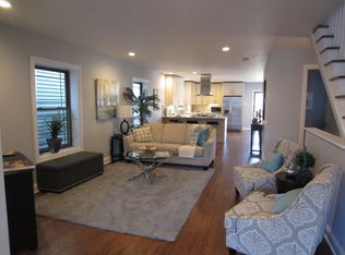 3836 N Christiana Ave, Chicago, IL 60618