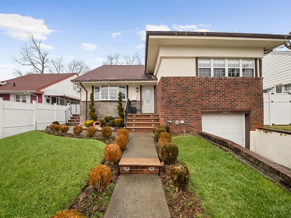 198-31 Pompeii Avenue image 7 of 14