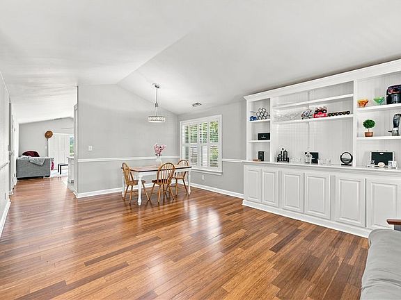 5th image of 2158 Eleuthera Way