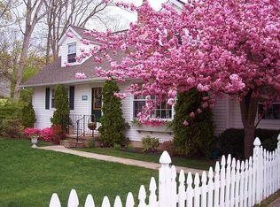 2611 Cedarbridge Rd, Northfield, NJ 08225