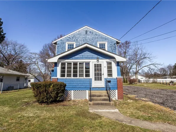 43 Outlook Dr, Tallmadge, OH 44278