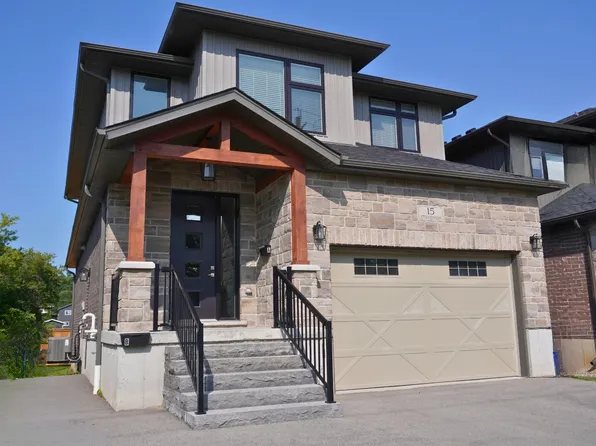 15 Stevenson St N, Guelph, ON N1E 5A3