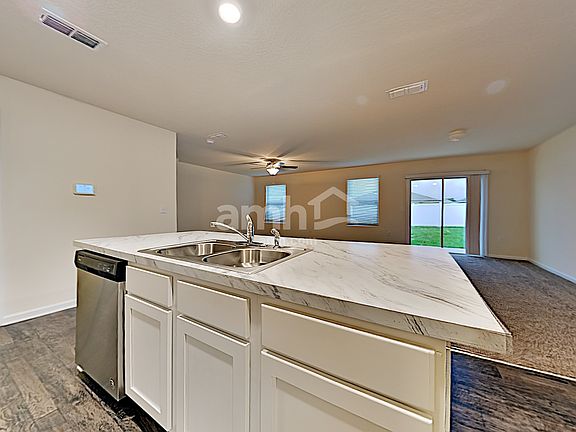 4th image of 3466 Lynn Ct