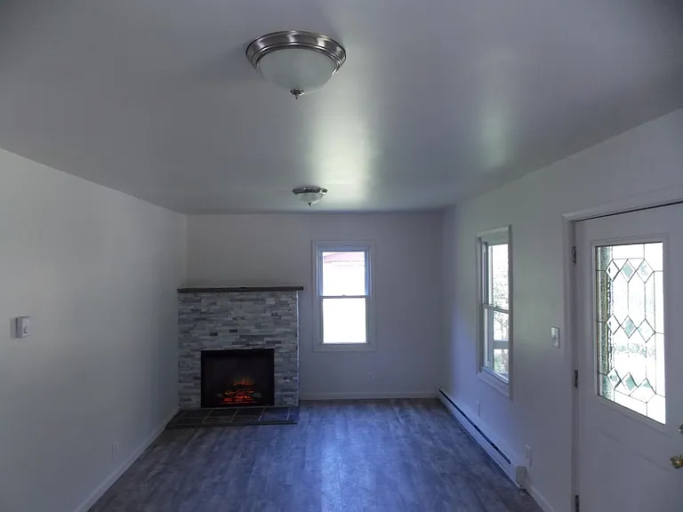 270 Wellington Rd — Photo 26