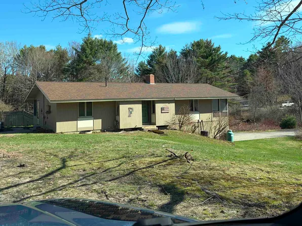 460 S Main Street, Wolfeboro, NH 03894