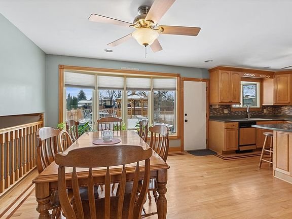 3rd image of 3505 Lyle Ln