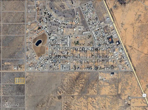 E Lehigh St #20, Pearce, AZ 85625