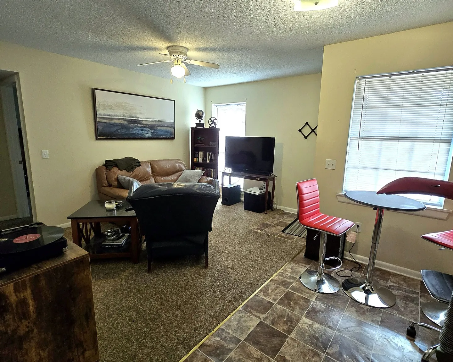 2950 S Lamar Blvd — Photo 1