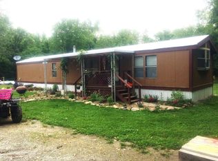922 Sheridan Rd, Wathena, KS 66090
