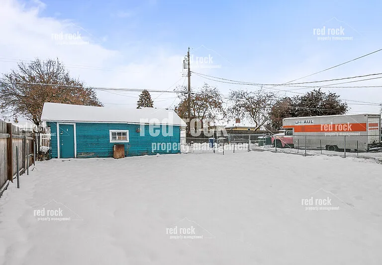 1517 E Bridgeport Ave — Photo 22