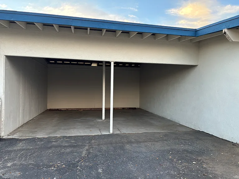 465 W Ramona Dr — Photo 10