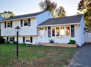 12 Rosemont Dr, Plainville, CT 06062