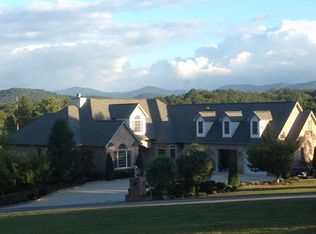 26 Fountain Oaks Dr, Blairsville, GA 30512